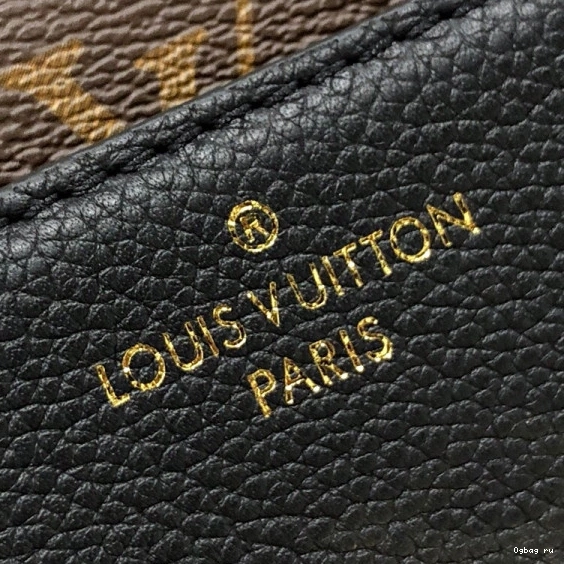 Louis Vuitton VICTOIRE 0805